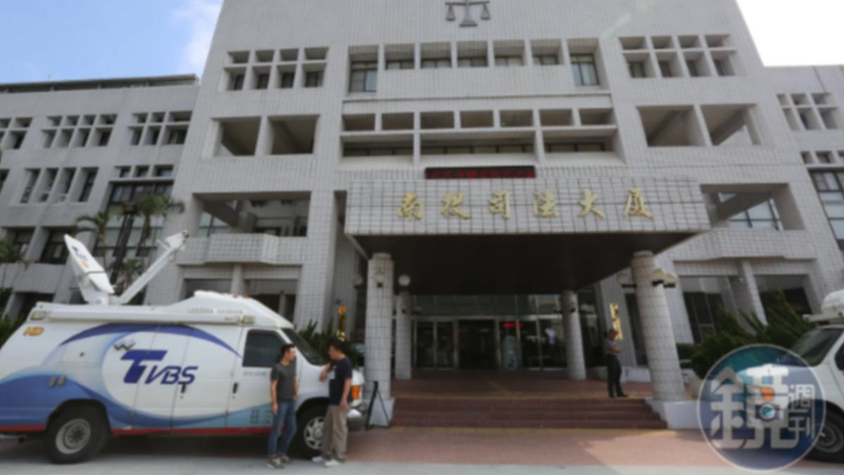 補習遭狼師猥褻　高三女趁隙傳訊母親：「快來接我，不要問為什麼」