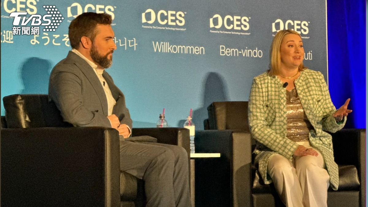 CES/2025年聚焦AI 人形機器人再升級「增臉部表情」