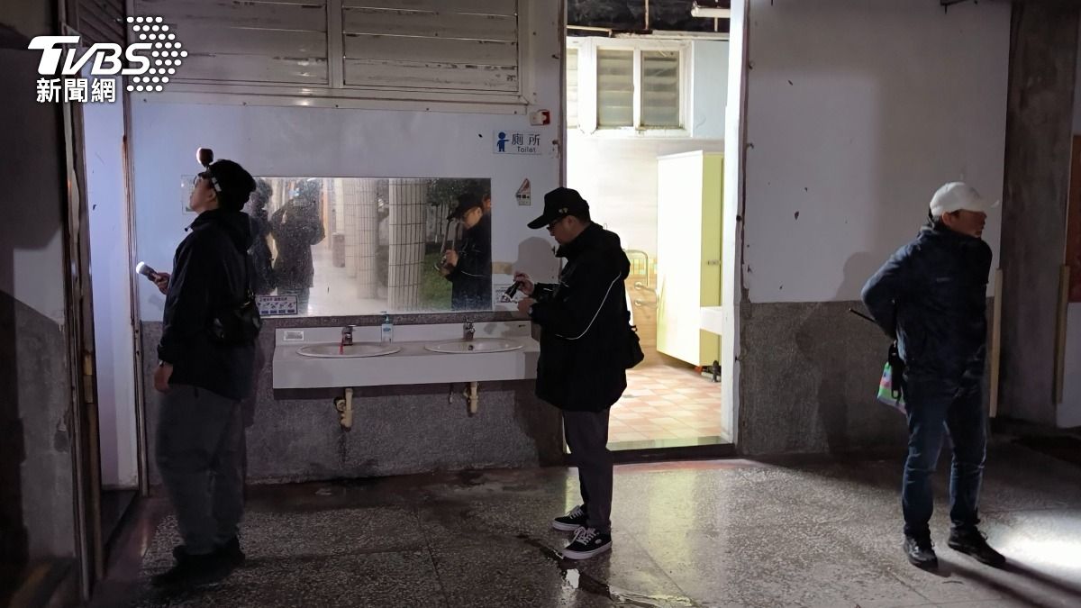 獄方人員與警方展開地毯式搜索。（圖／TVBS）