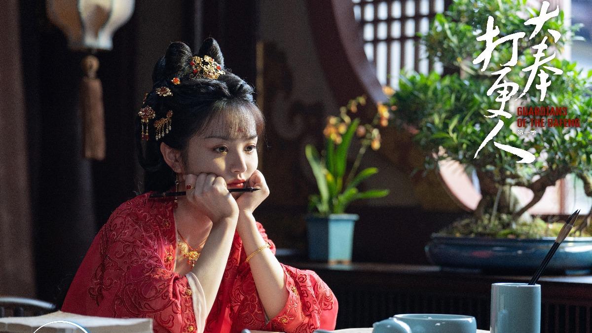 網友無比期待田曦薇接下來與王鶴棣有更多的曖昧橋段。(圖/Disney+提供)