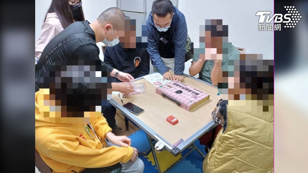 高雄又爆警涉賭 「為愛坐莊」幫女友開賭場