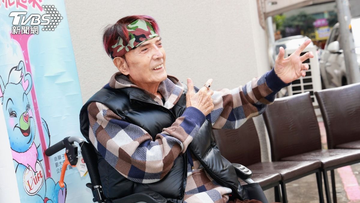 92歲「鑽石歌王」林沖。(圖/趙世平攝)