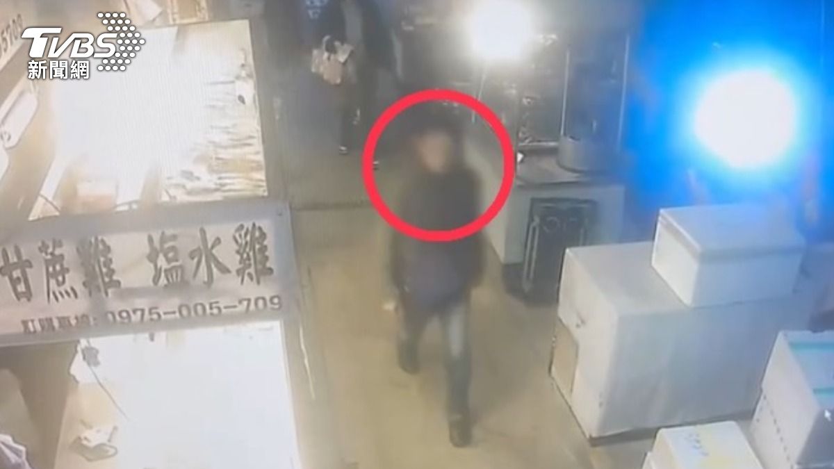 新北小六生騎單車碰到路人　慘遭摔車毆打嗆：你媽沒生眼睛給你