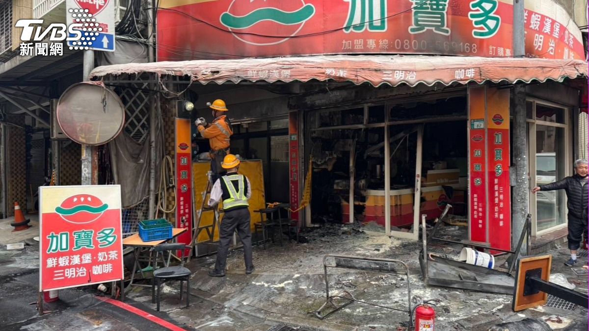 店內毀損情形相當嚴重。（圖／TVBS）