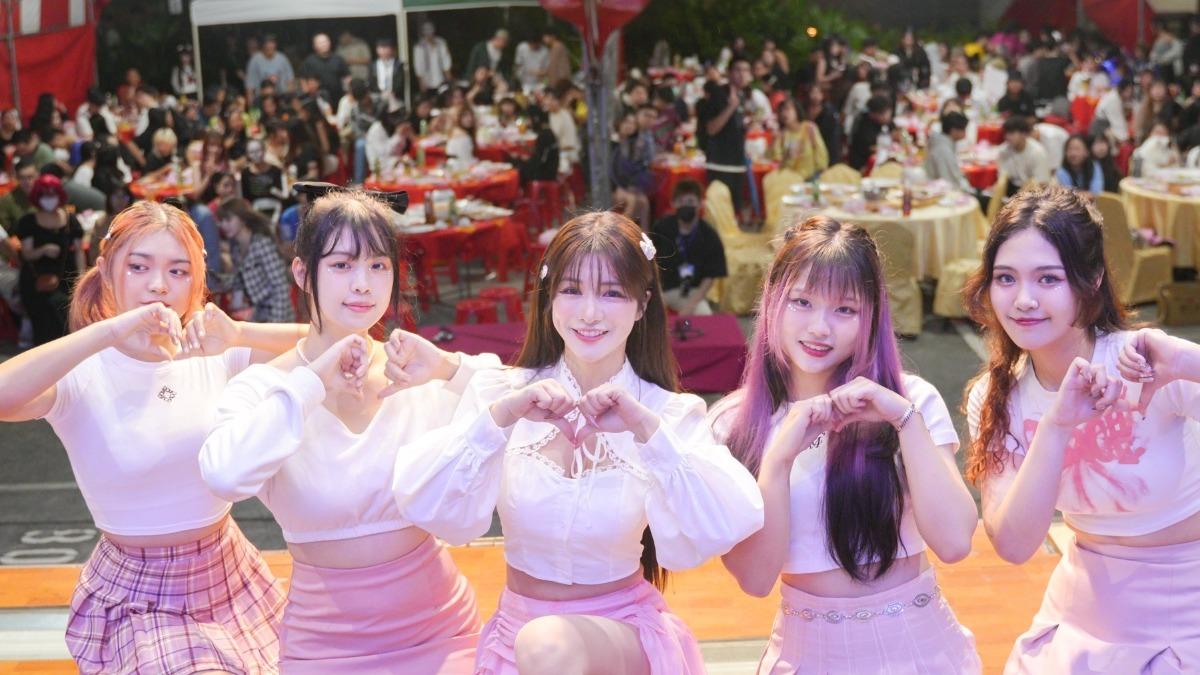 第一次太震撼!啦啦隊女神鬆口「美好經驗」 他緊張到發抖