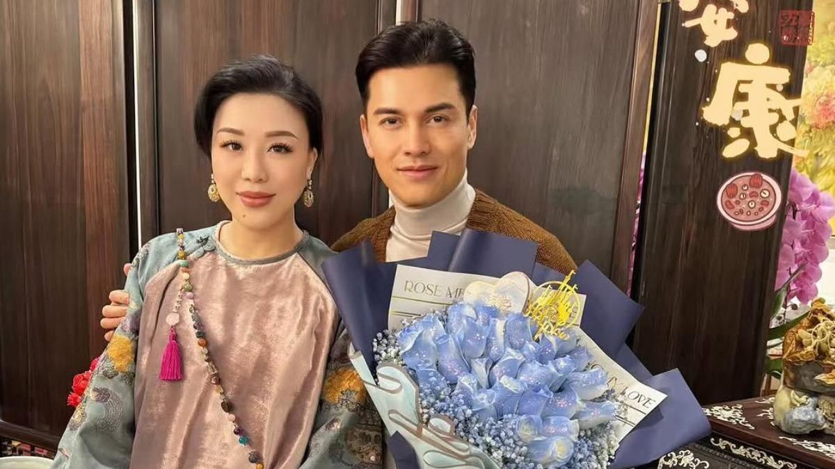 影帝娶妻身價翻倍!「十億豪門人夫」捧花攬富婆 曬照甜度臘八
