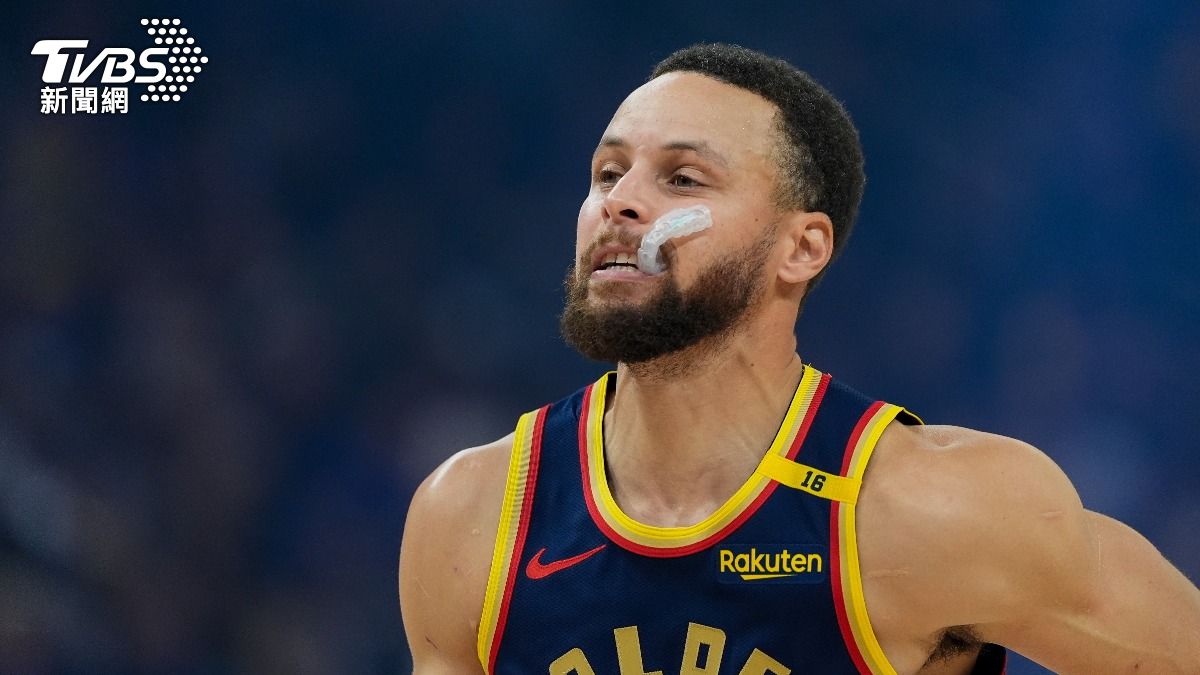 NBA/柯瑞17分、10籃板 勇士險勝活塞終止2連敗