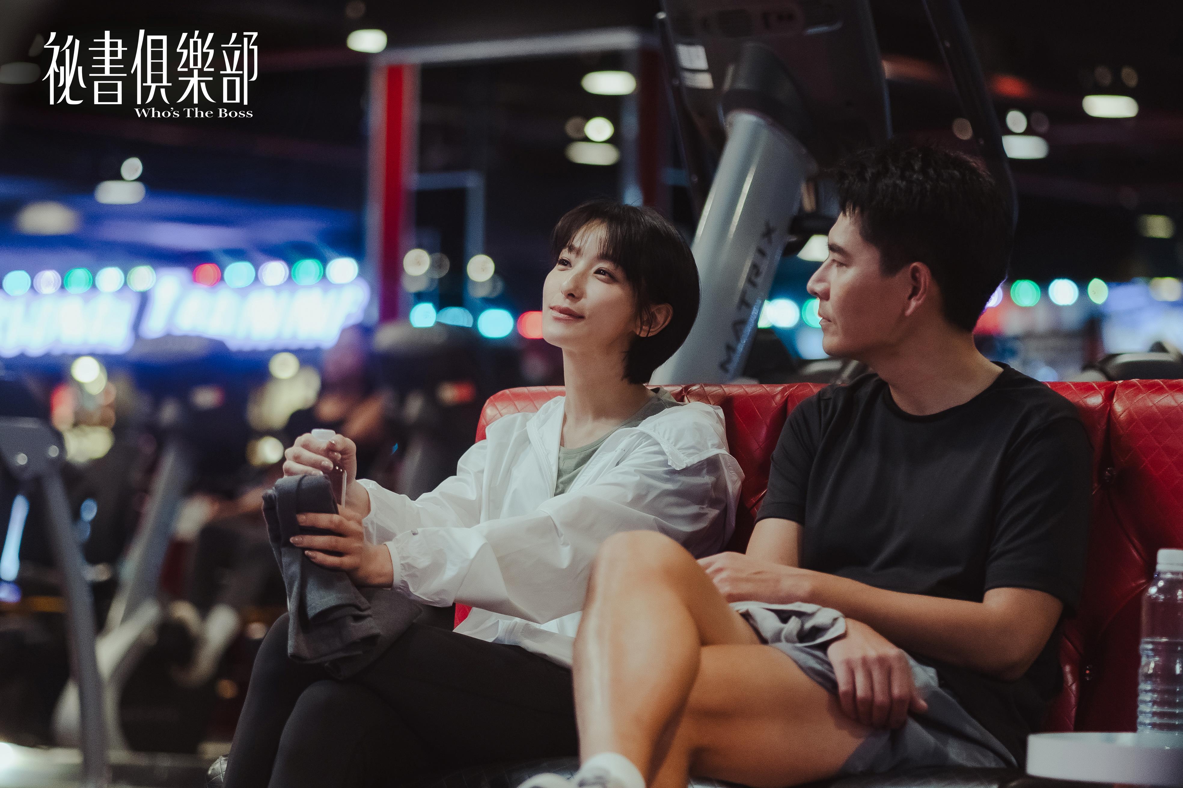 賴雅妍表示能同時被兩位不同風格的男生追求,讓她感到幸運又幸福。(圖/TVBS)
