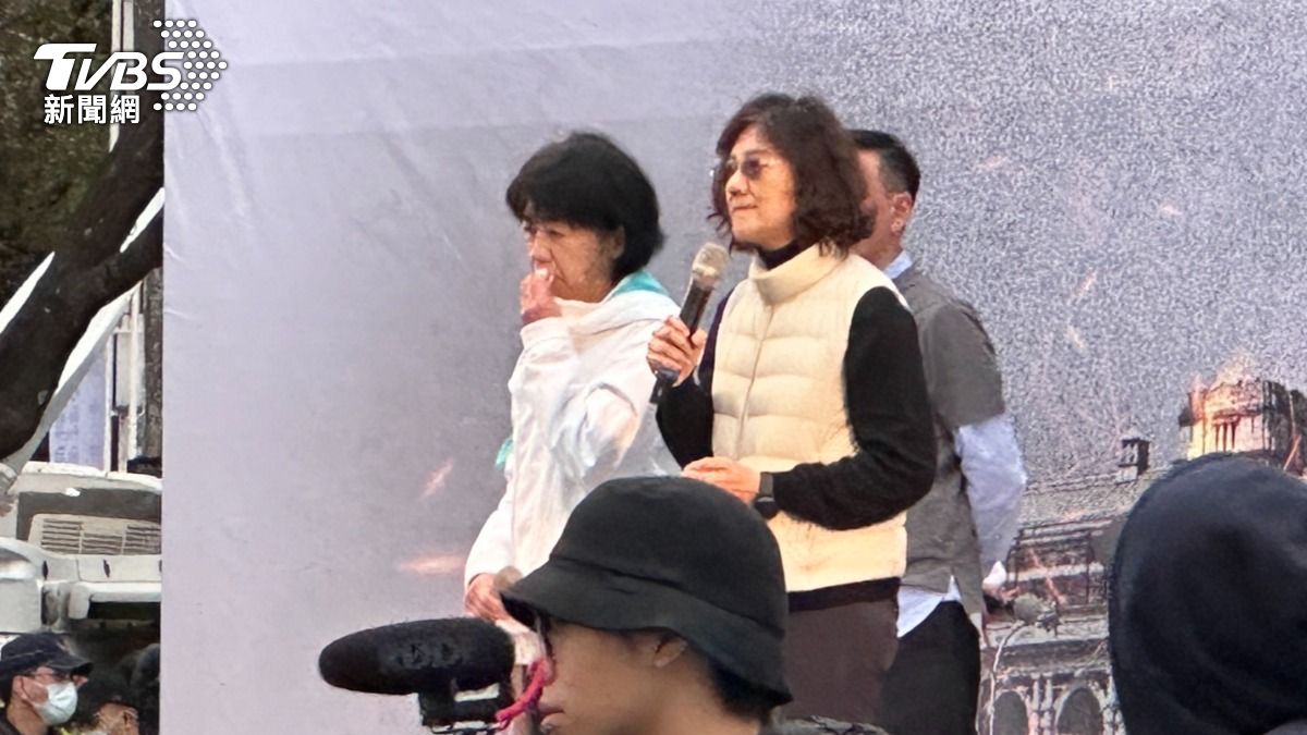 柯文哲的妻子陳佩琪、柯文哲妹妹柯美蘭。(圖/林茜妤攝)