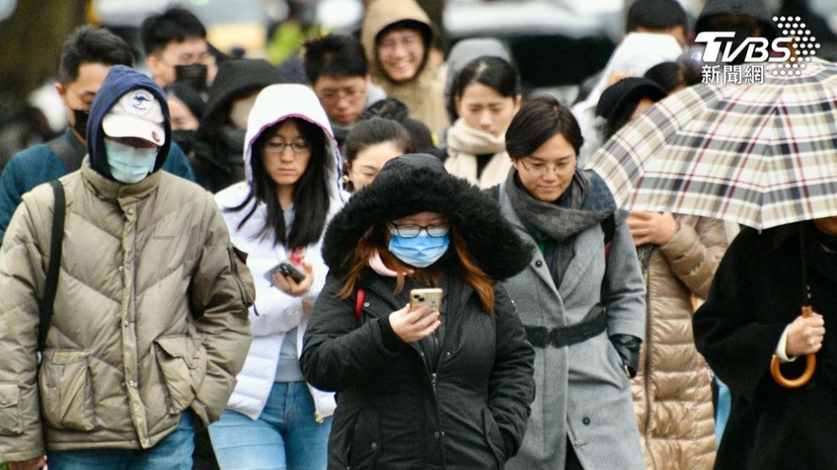 天氣/還沒冷完!今晚明晨2區「凍破6℃」 下波接力半個台灣迎雨彈