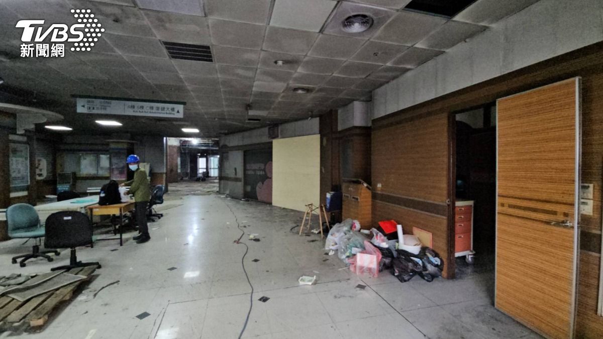屏東東港安泰醫院違建面積約1萬310平方公尺,總違建率約47.2%。(圖/TVBS)