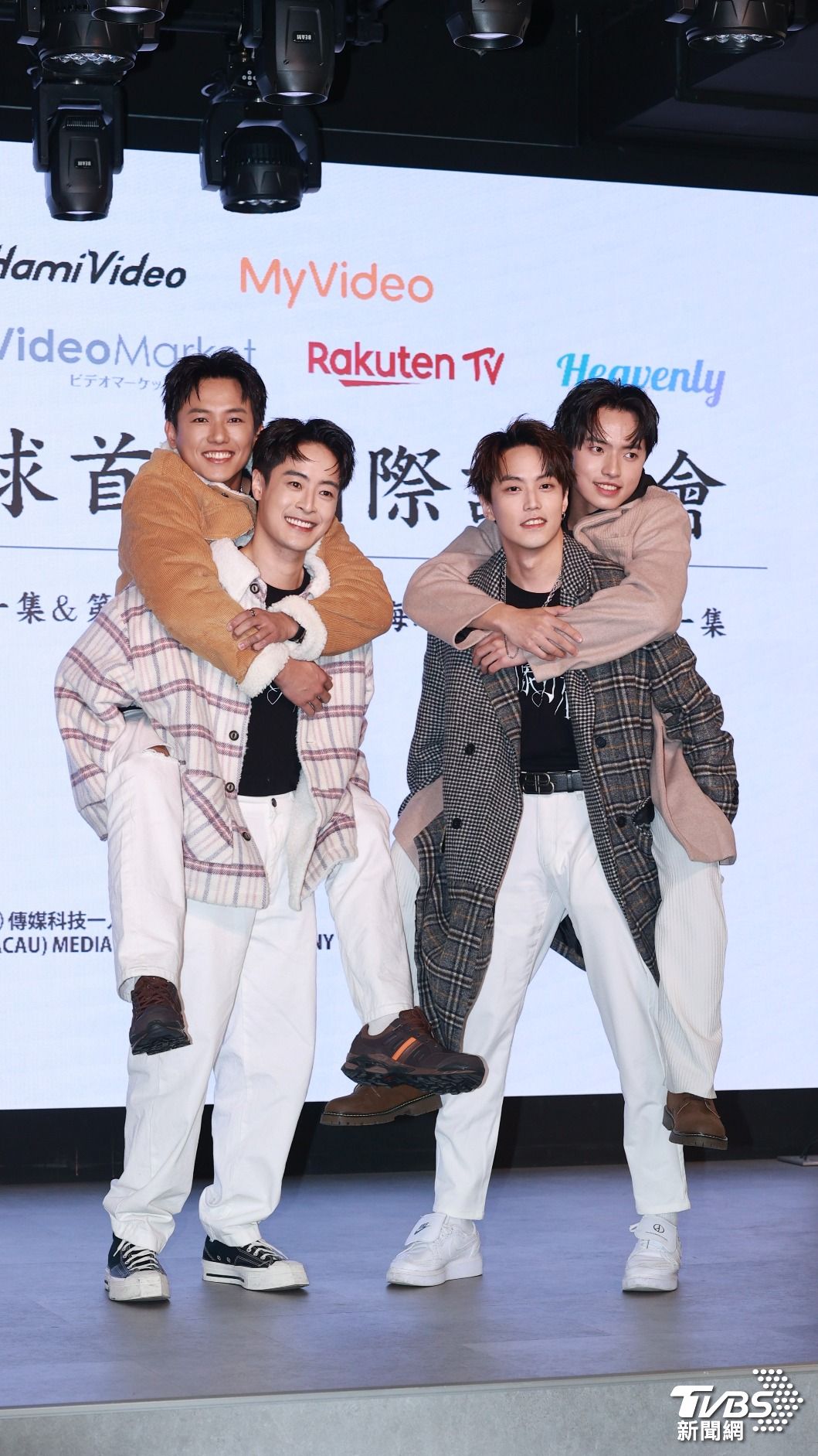左起文威登、朱宇謀、徐謀俊、簡楨庭主演《青春印象》。 (圖/黃城碩攝)