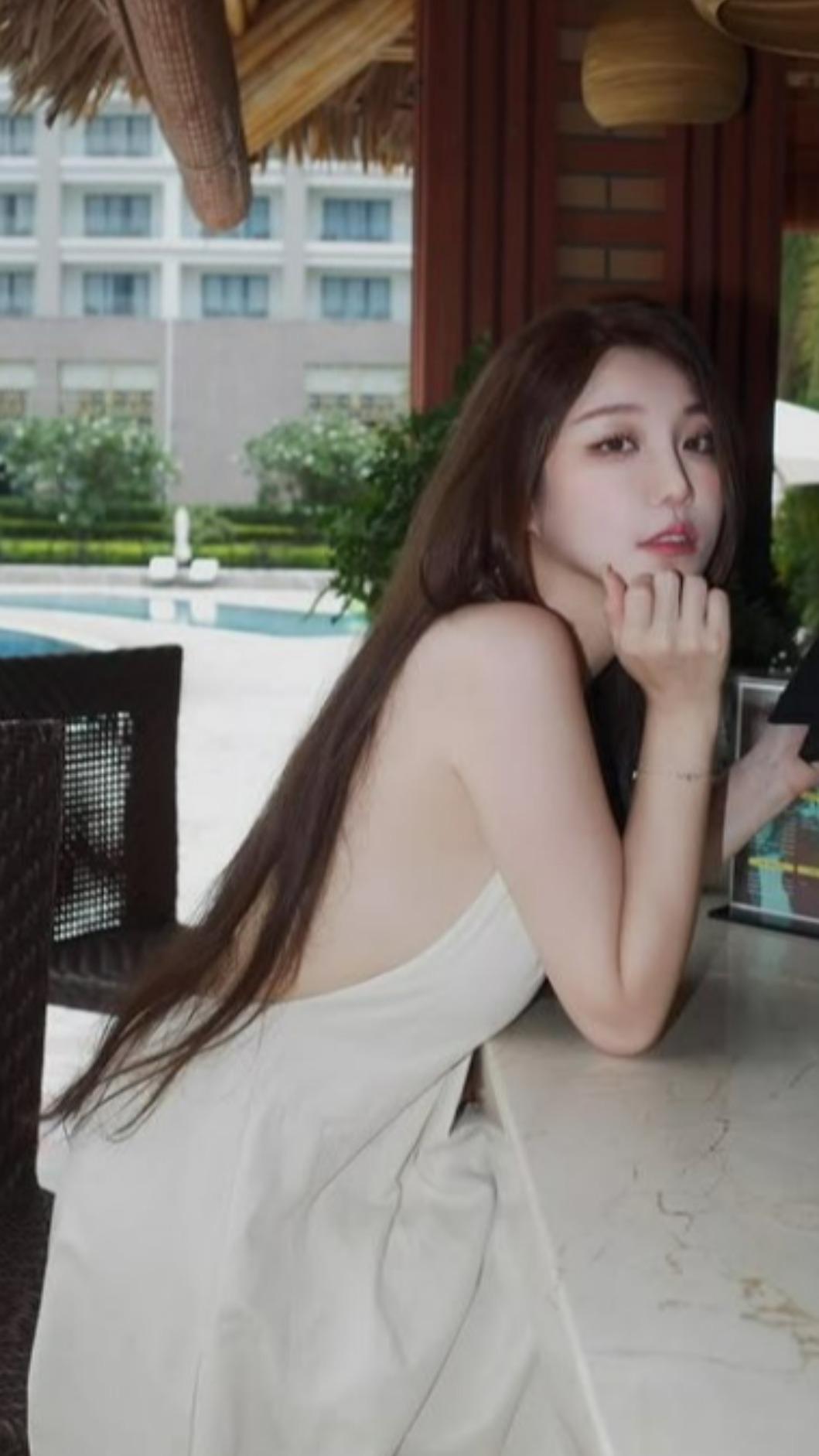 陳奕女友紀曦晨。(圖/翻攝自紀曦晨IG)