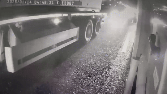 有片/國道11車連撞瞬間曝 內衣攤兄妹「遭夾殺慘死」天倫夢碎