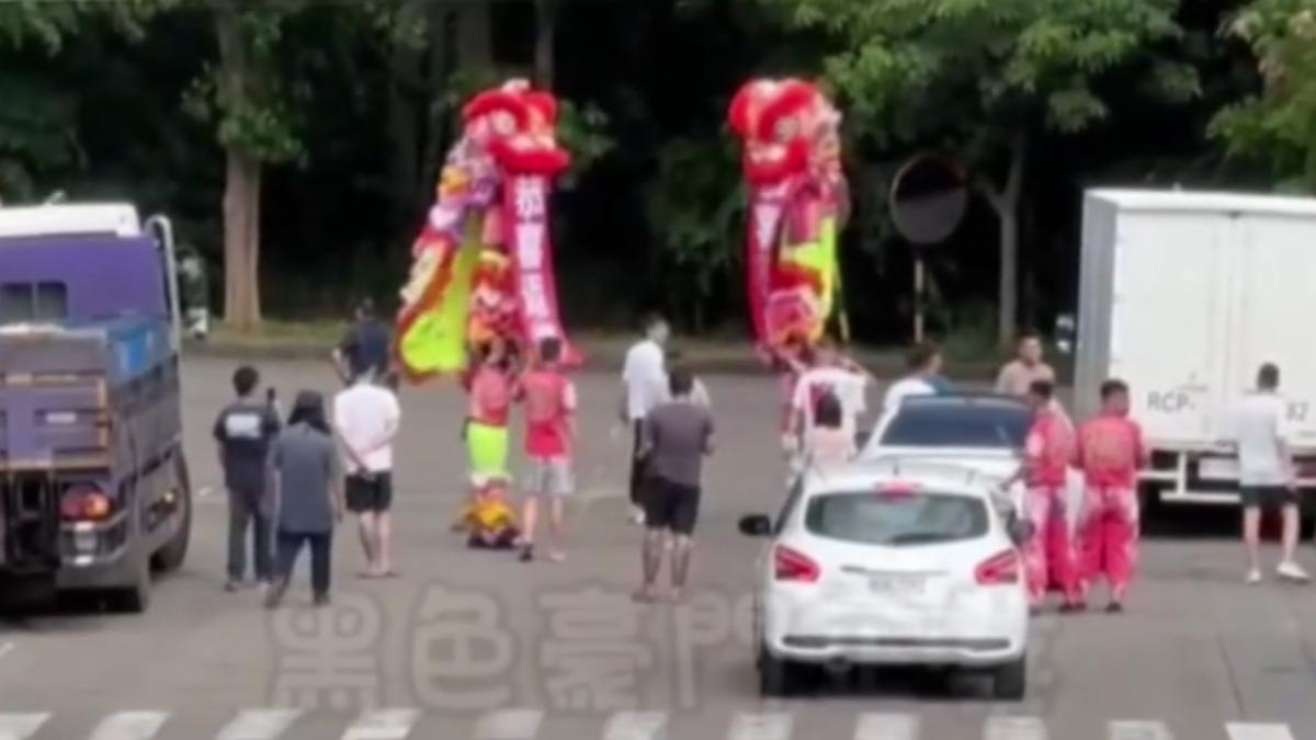 圖/翻攝自 黑色豪門企業