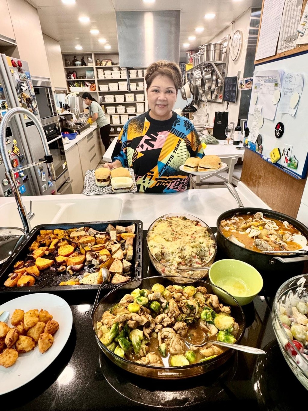 除了唱歌外，她的另一個強項就是煮飯。（圖／星島提供）