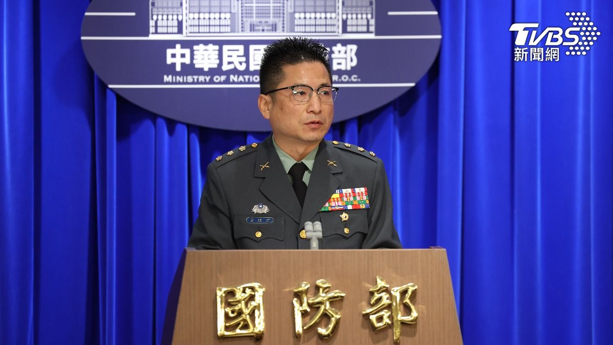 國防部人次室人事整備處處長黃銘君上校。(圖/國防部提供)