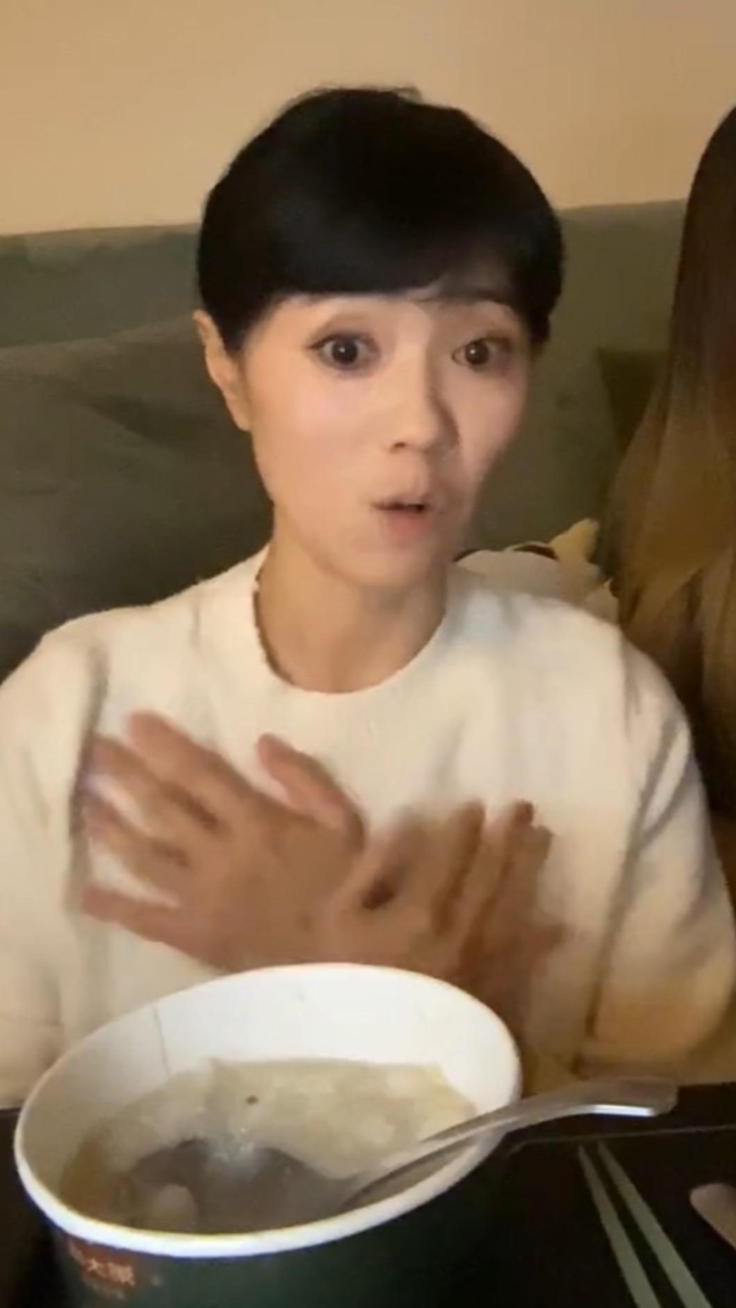 曹雅雯暴瘦。(圖/翻攝自曹雅雯IG)