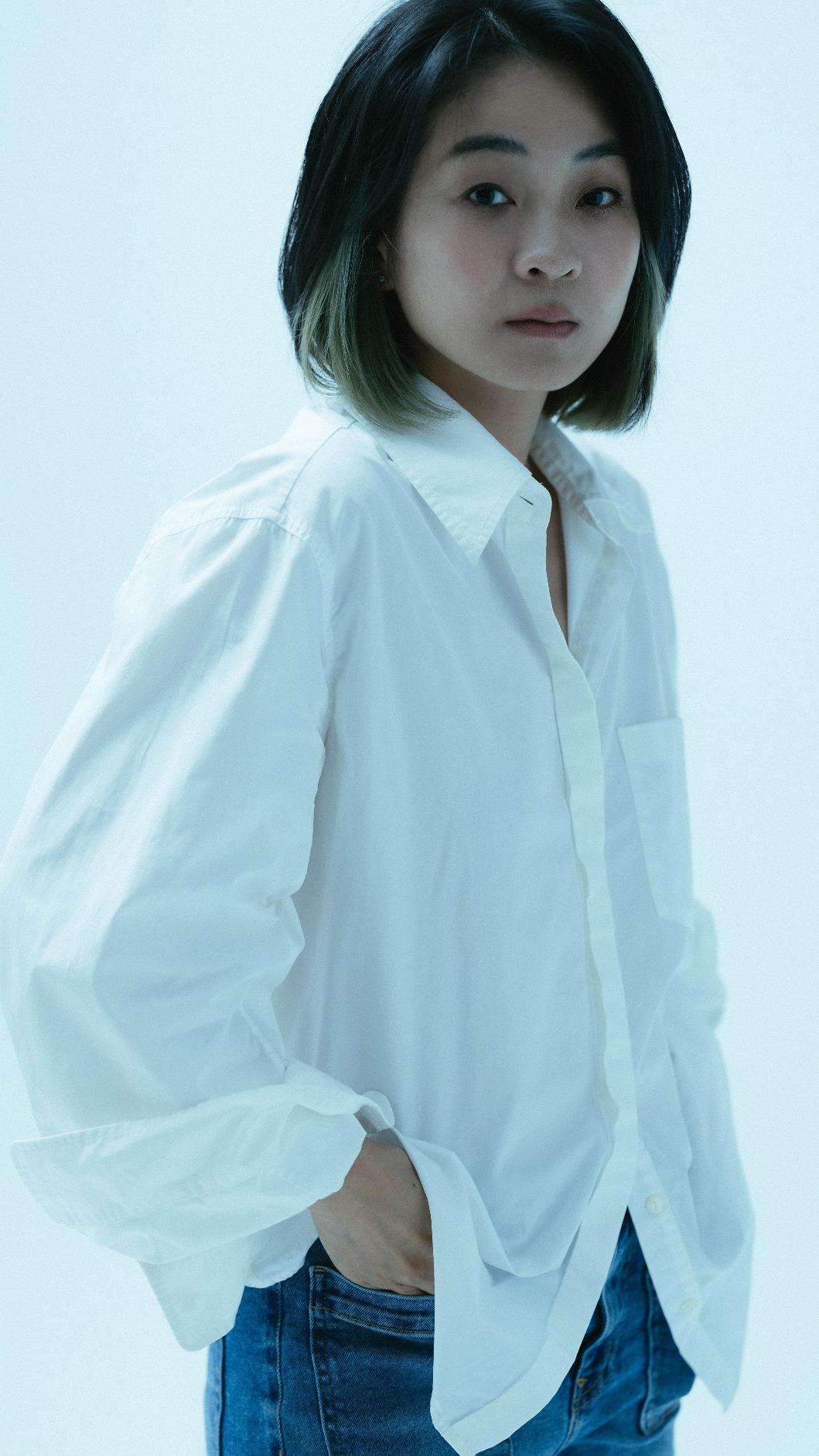 陳雪甄新作不斷。(圖/《我們的。演藝工作室》提供)