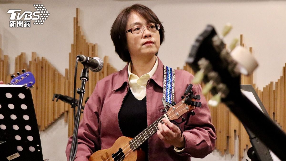 「壯世代樂團」是林倩綺第一次玩樂團。(圖/劉庭宇攝)