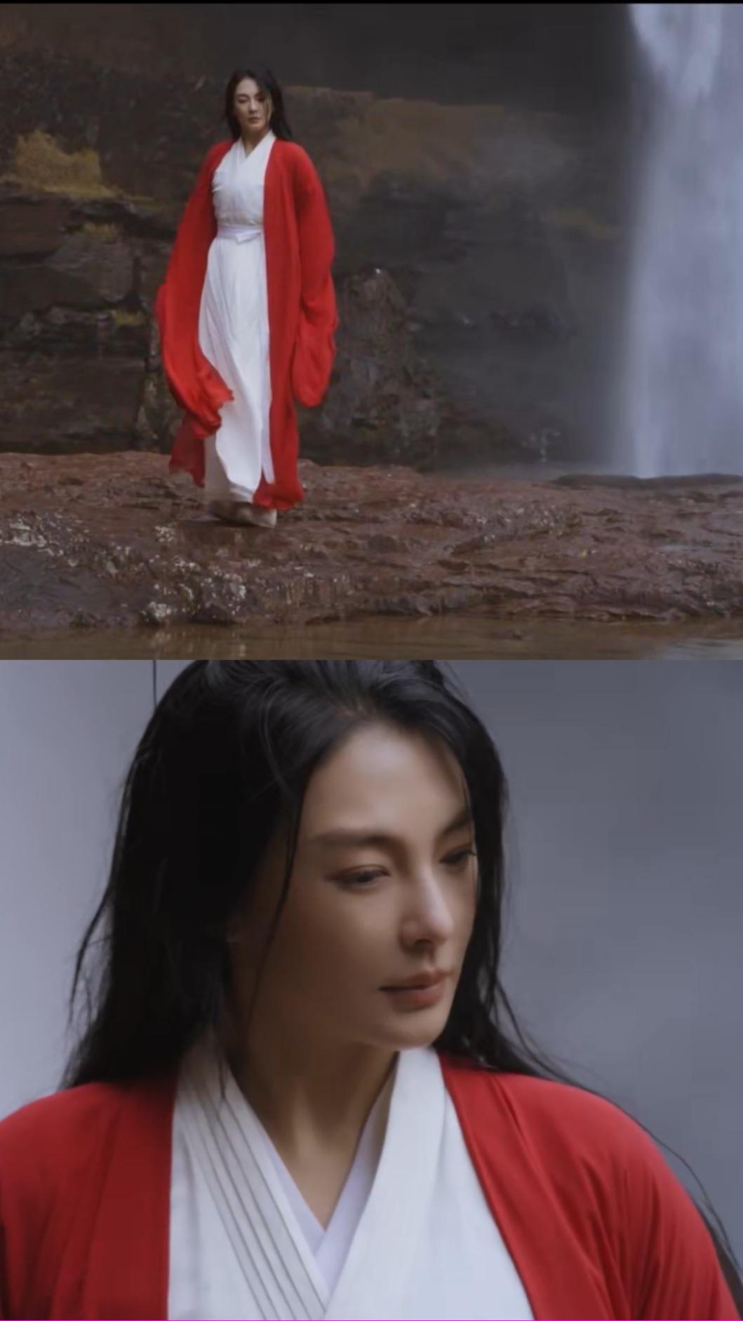 張雨綺詮釋東方不敗高傲冷豔的姿態。(圖/翻攝自微博)