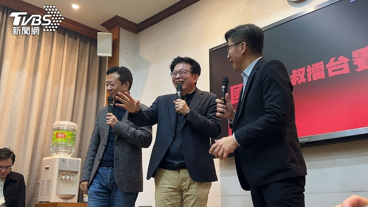 三人後來決定一起站上天堂路。（圖／潘袁詩羽攝）