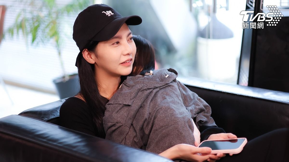 陳緗妮擔任老公謝和弦的貼身助理,夫妻倆於公於私密不可分。(圖/張哲鳴攝)