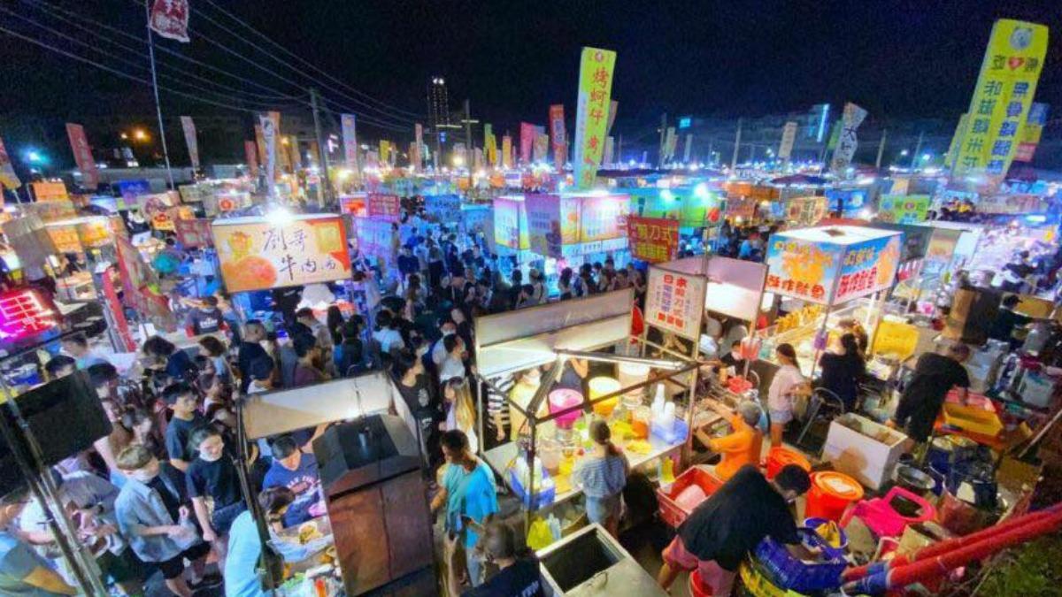 台中知名夜市「開3年倒了」!150攤販全跑光 民眾撲空怒刷1星