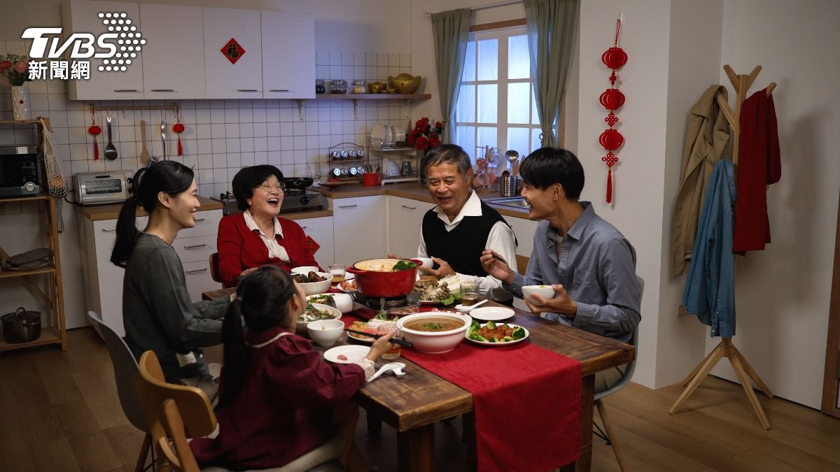 年夜飯準備太麻煩？3大圍爐吃法曝　網狂推「1妙招」：兩全其美