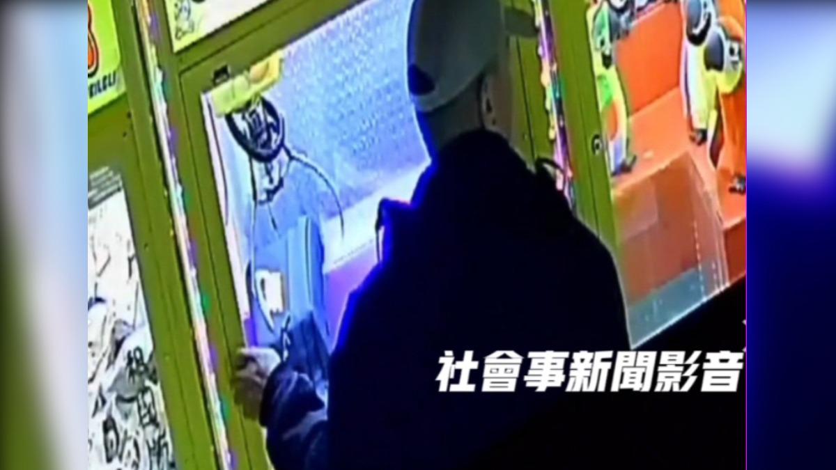 14秒撬鎖!偷竊慣犯現蹤逢甲商圈 知名地標9天被偷5萬9千元