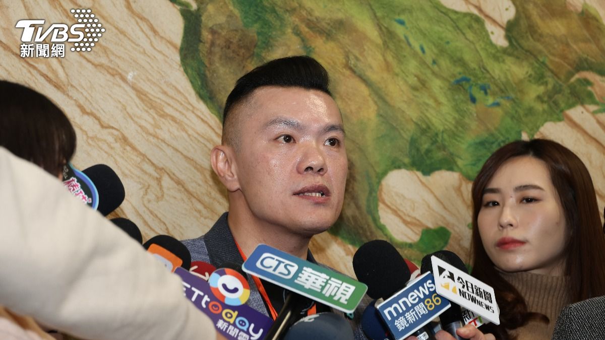 江和樹高票當選民眾黨中央委員，並酸「開心贏蔡壁如」。（圖／華子琛攝）
