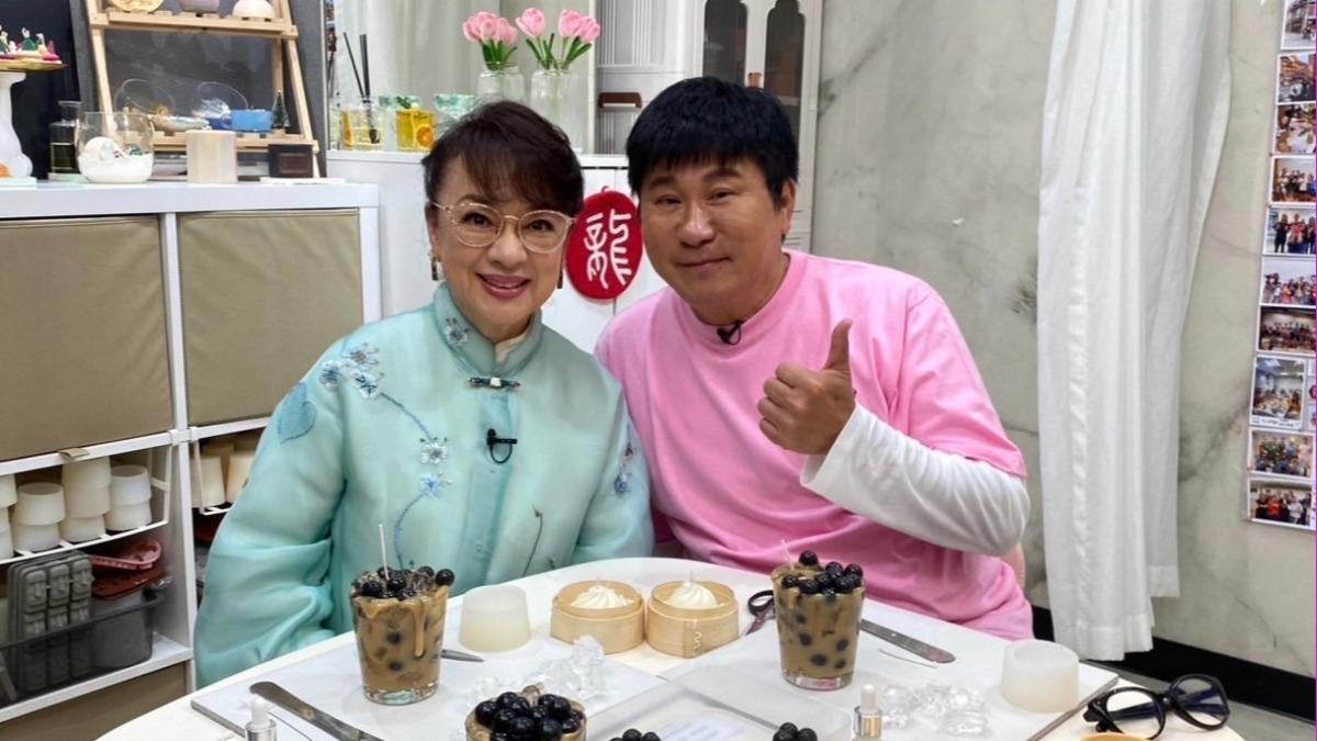翁倩玉恩人是鄧麗君!姐妹「私下互動」曝光 約會胡瓜不藏了