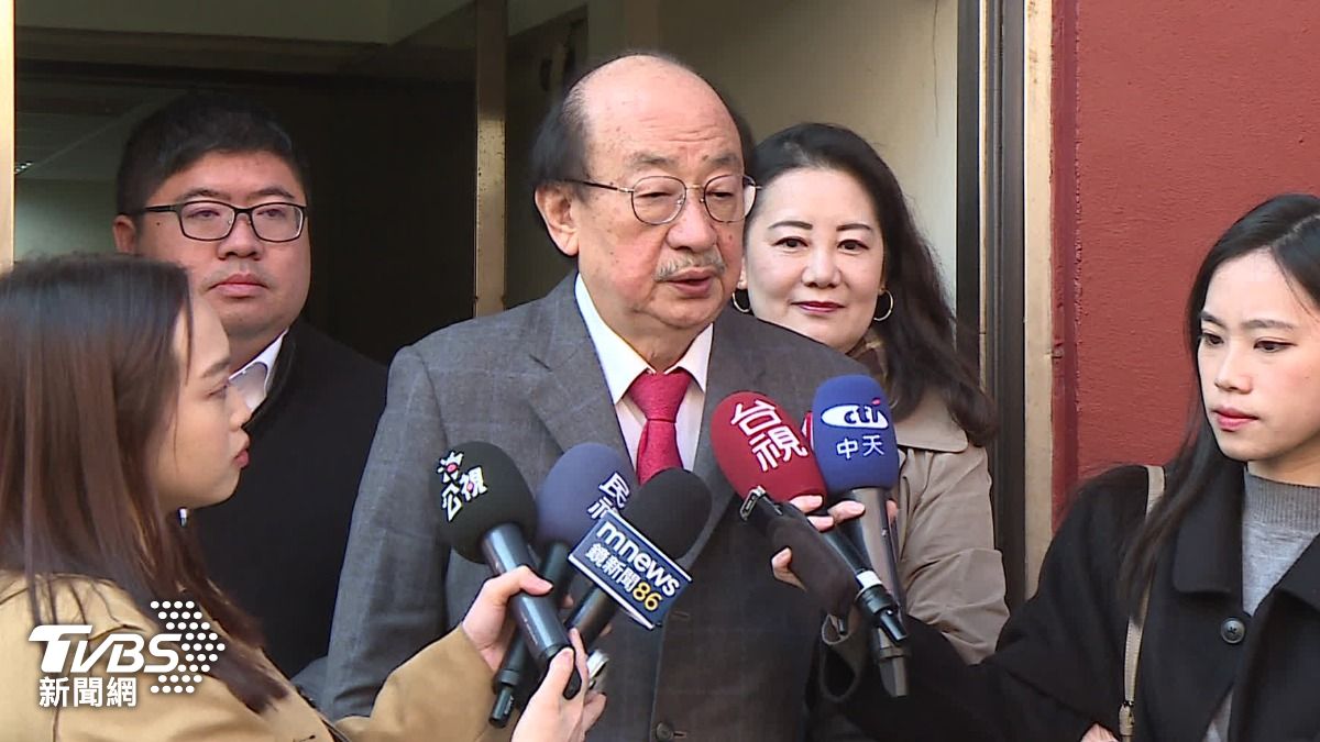 柯建銘喊民意沸騰「國民黨死定了」 大酸韓國瑜:美國畢旅好好玩啦