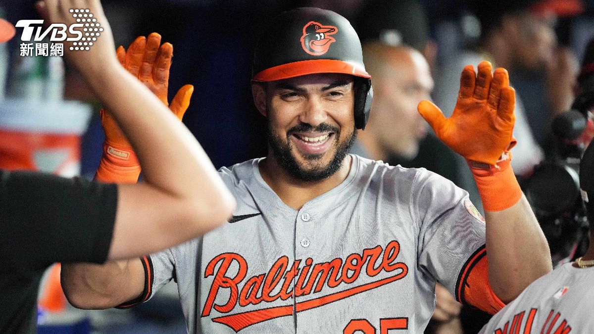 MLB／終於沒陪榜！藍鳥5年30億網羅「44轟猛將」　傳還想搶北極熊