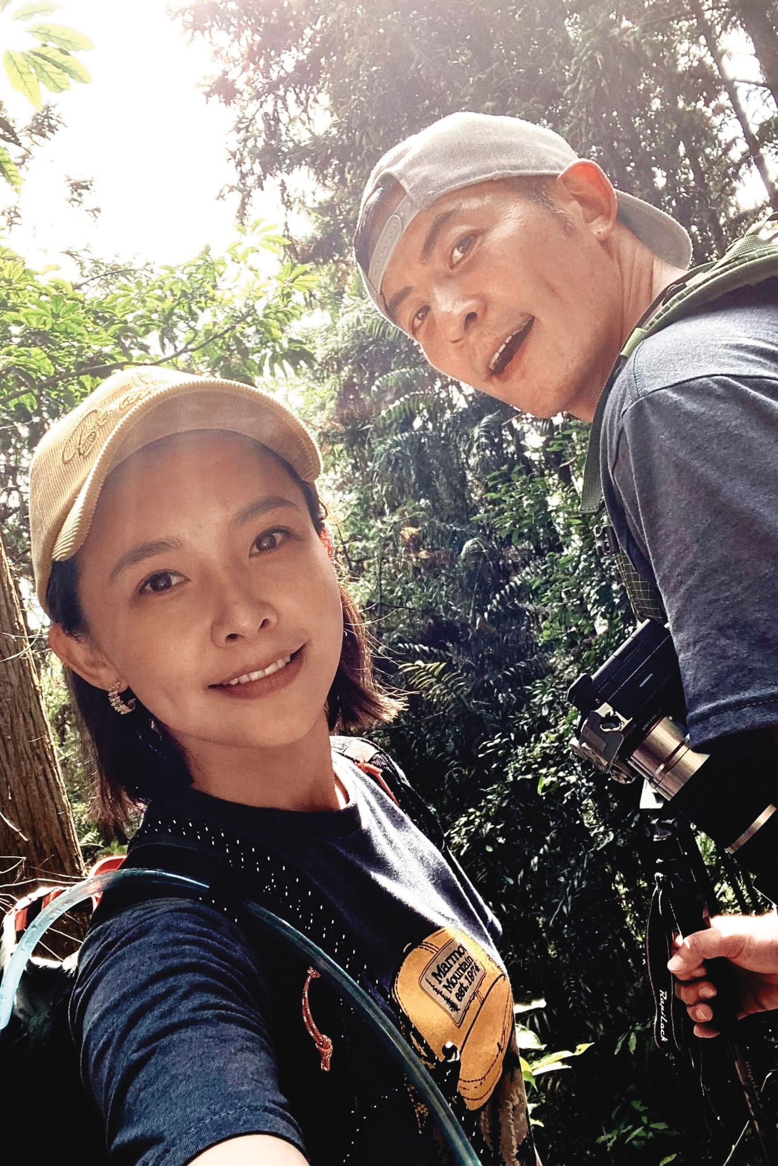 吳婉君(左)和趙駿亞(右)都熱愛戶外活動,常常同框曝光,但傳緋聞後就轉為低調。(圖/翻攝自趙駿亞臉書)