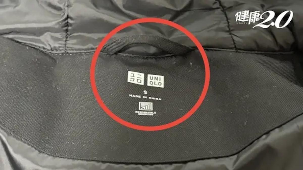 外套衣領「小圈圈」有何用?真實用途超暖心 還能延長衣服壽命