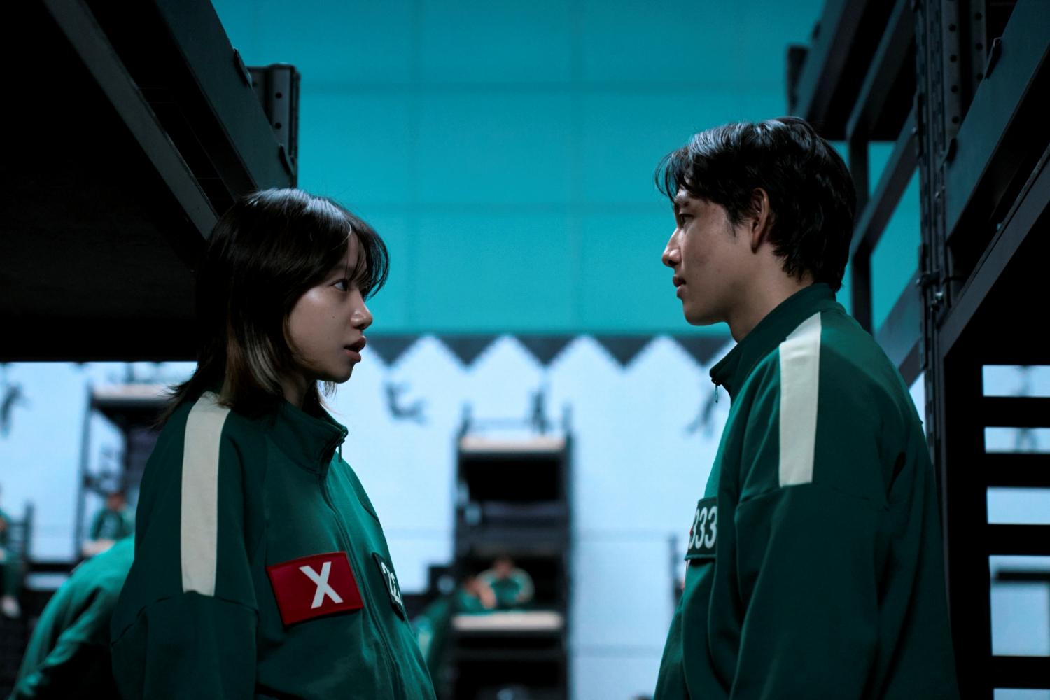 任時完(右)、曺柔理劇中關係剪不斷理還亂。(圖/Netflix提供)