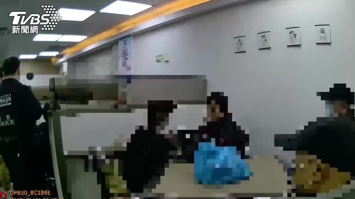萬華棋牌社藏百人麻將賭場 現場逮獲122人最老86歲