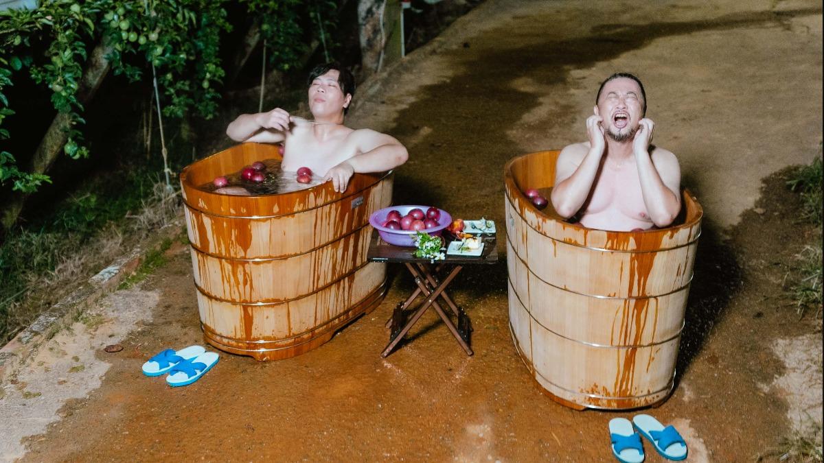 邰智源裸身泡湯報喜!睽違10年重返電視圈 《木曜4》團隊操刀