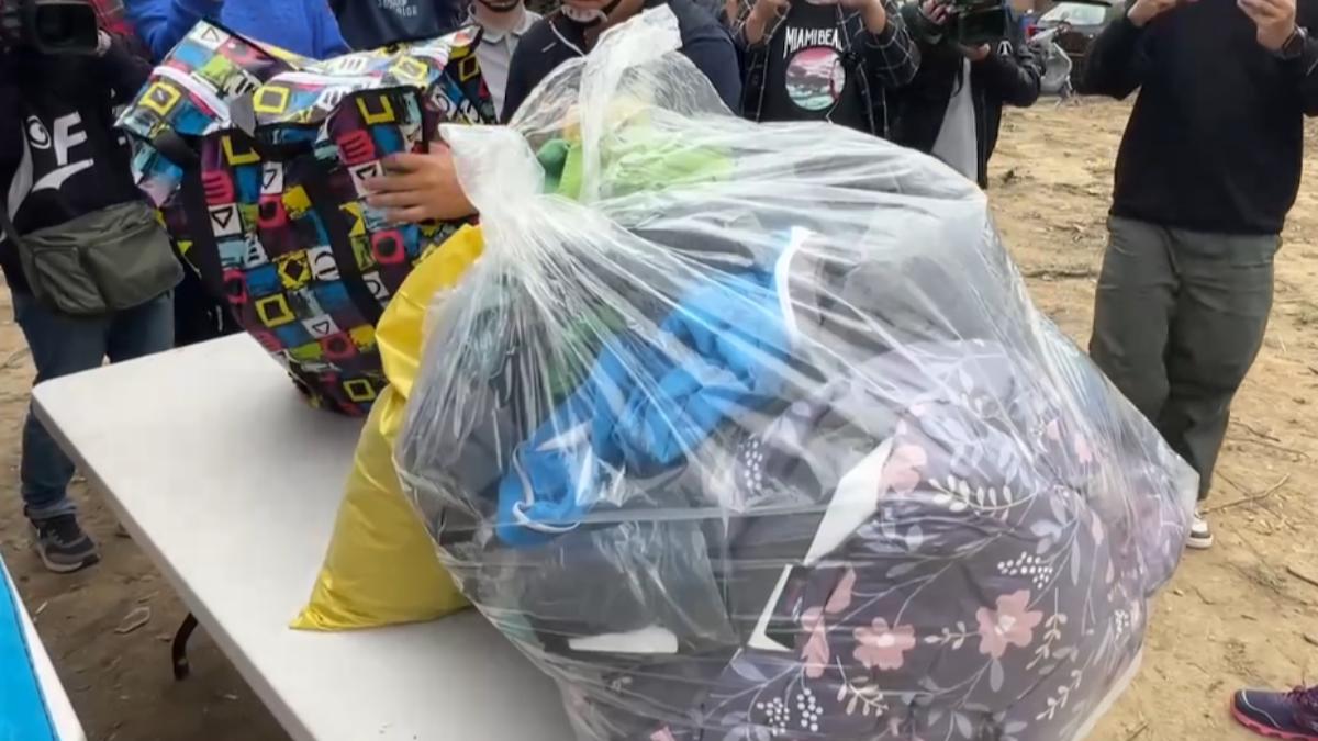 居民只有十分鐘的打包時間,加上天氣變冷,一些重要物品都還沒來得及帶走。(圖/TVBS)
