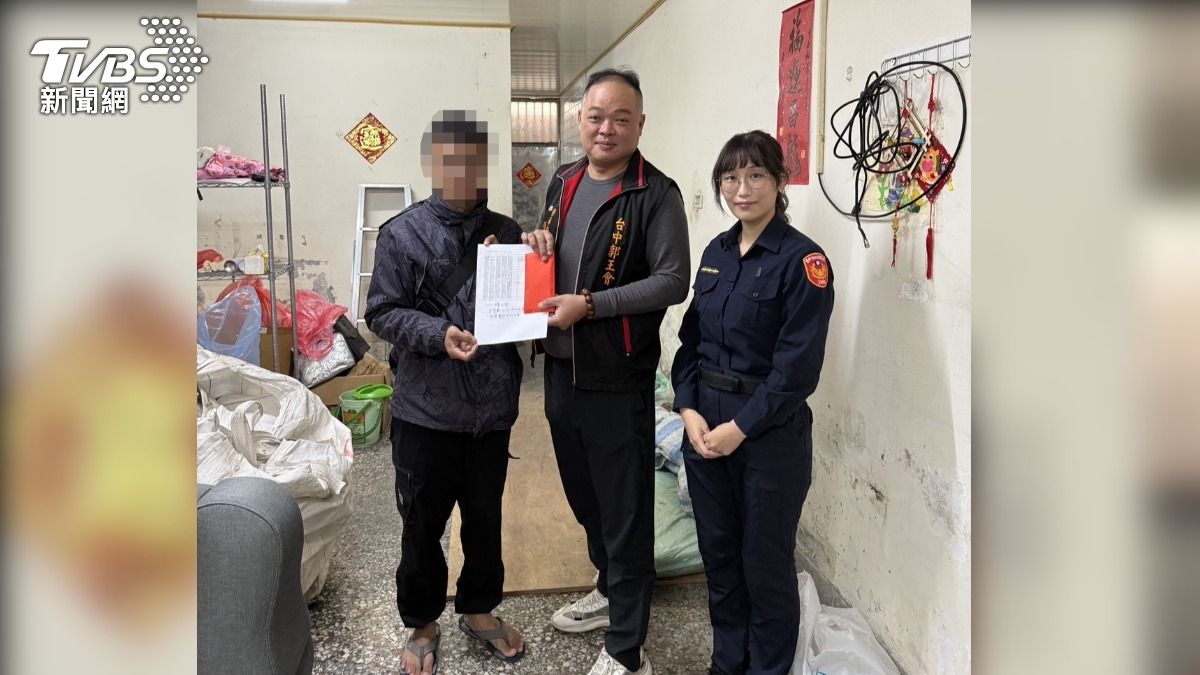 惡火燒光家產!最暖看護幫台中雇主攔轎訴苦 警揪5萬過難關