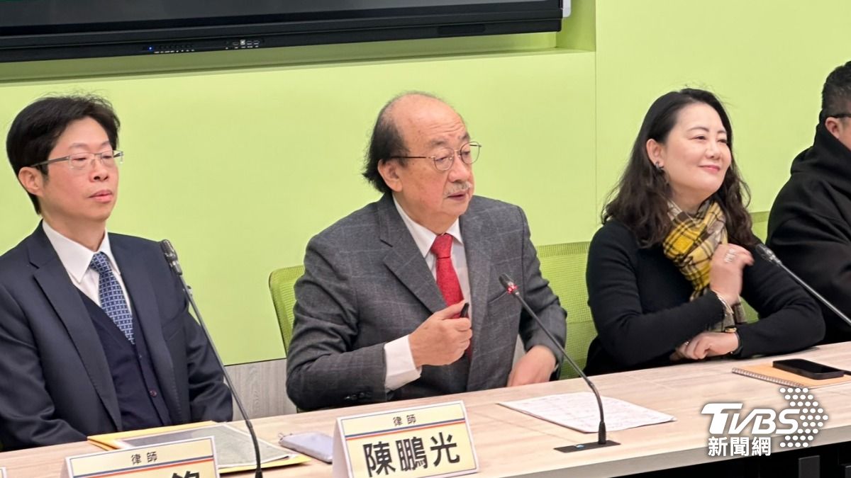 總預算遭大砍 柯建銘喊「韓國瑜快回來負責」:我已48小時沒睡