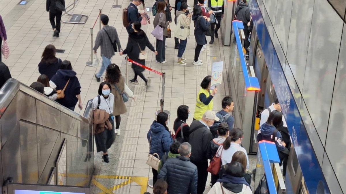 乘客遇「這NG行為」暴怒!北捷出手了 加強宣導時段一次看
