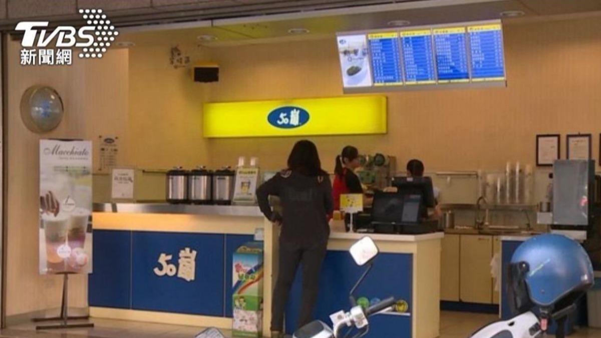 手搖飲店連環開！他問「50嵐為何屹立不搖」　全場大推2優點