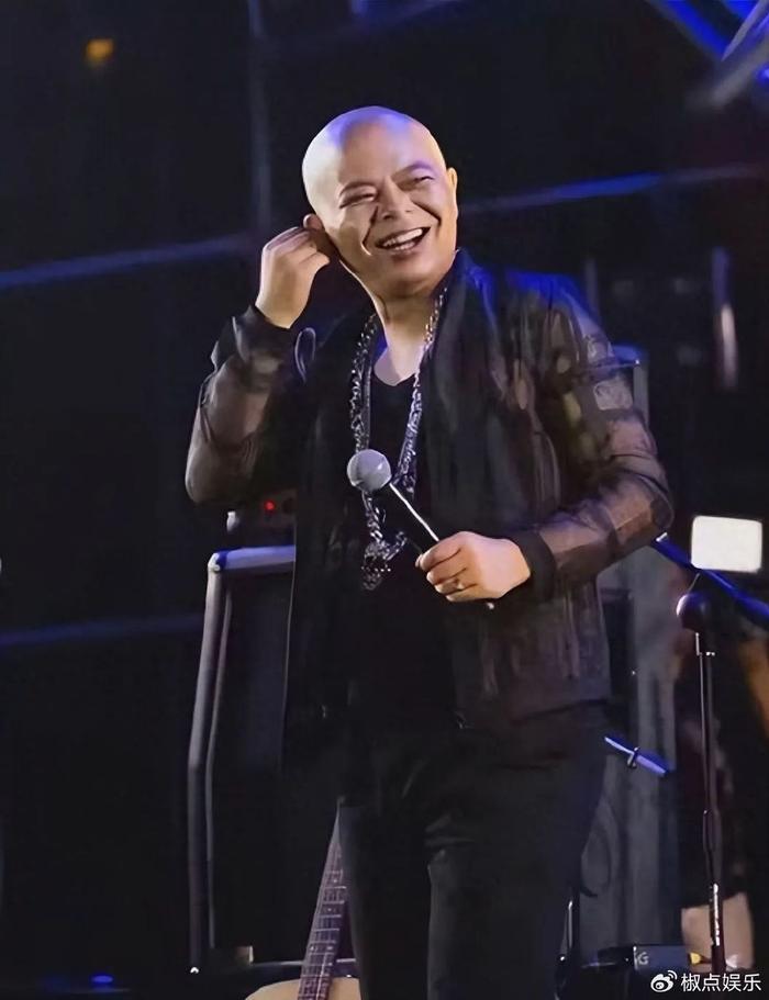 王耀東罹肺癌3年,經搶救不治。(圖/翻攝自微博)