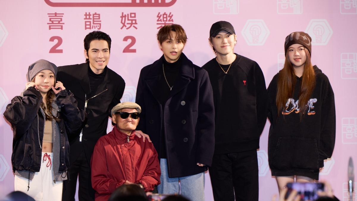 好幸福!蕭敬騰員工「年終最高8個月」 尾牙再加碼百萬現金