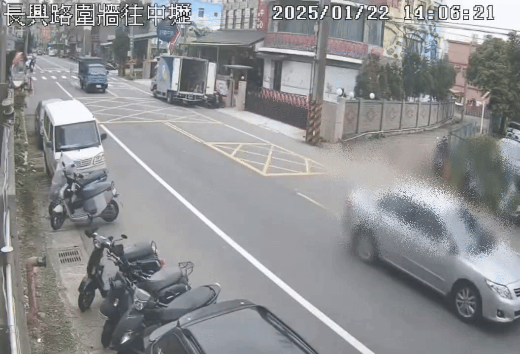 有片/撞擊瞬間曝!逆向超車撞死女騎士 桃園男過失致死送辦