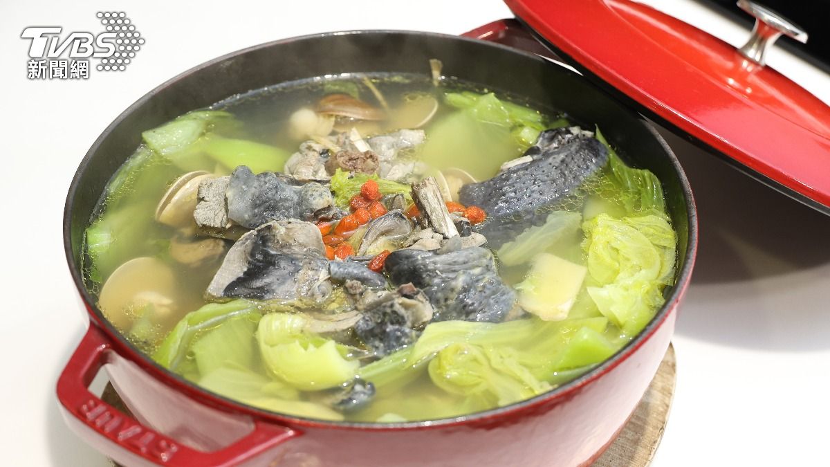 陳隨意的芥菜雞。(圖/張哲鳴攝)