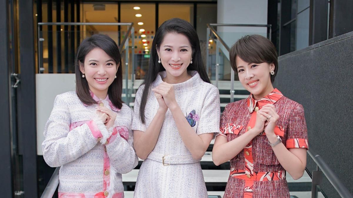 美女主播李文儀不穿「吉娃娃」了！春節換新裝　備好5位數紅包給爸媽