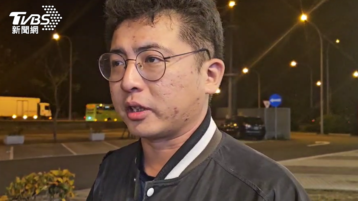 楊梅火燒車剪安全帶勇救4童!熱心哥背景曝 486急尋人送大禮